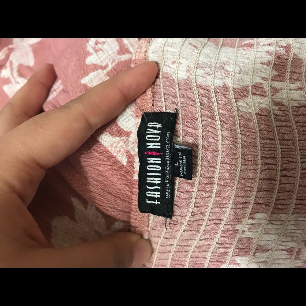 Fashion nova off shoulder dress 🌸